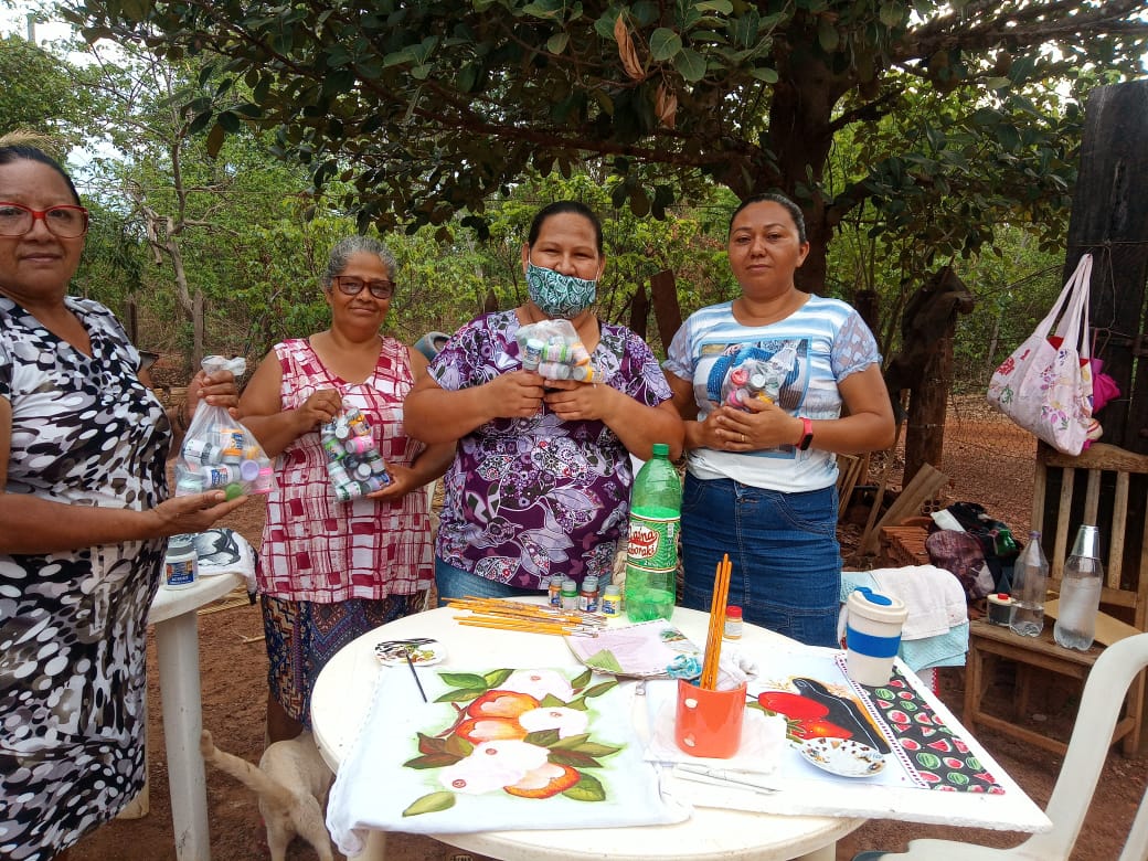 Empaer e grupo de autoajuda promovem feira e fomentam agricultura familiar em Nova Olímpia