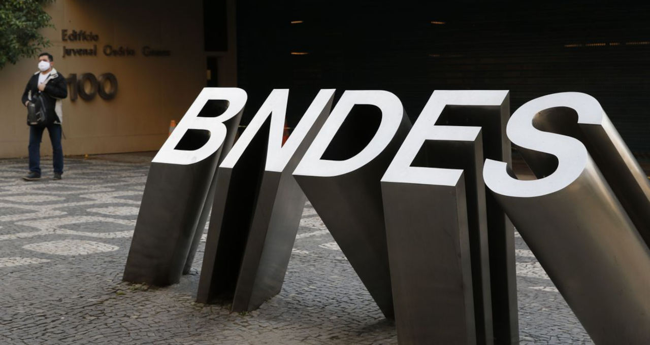 BNDES suspende mais uma linha de crédito rural