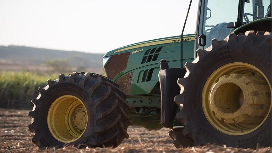 Funcionários da Deere aprovam proposta de trabalho e encerram greve nos EUA