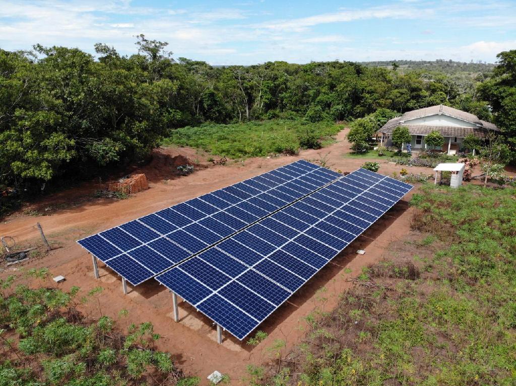 Governo de MT recorre ao STF para cobrar ICMS sobre energia solar