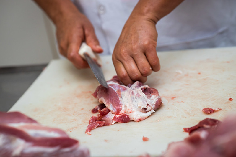 Competitividade da carne suína frente à de frango é a maior em 12 anos