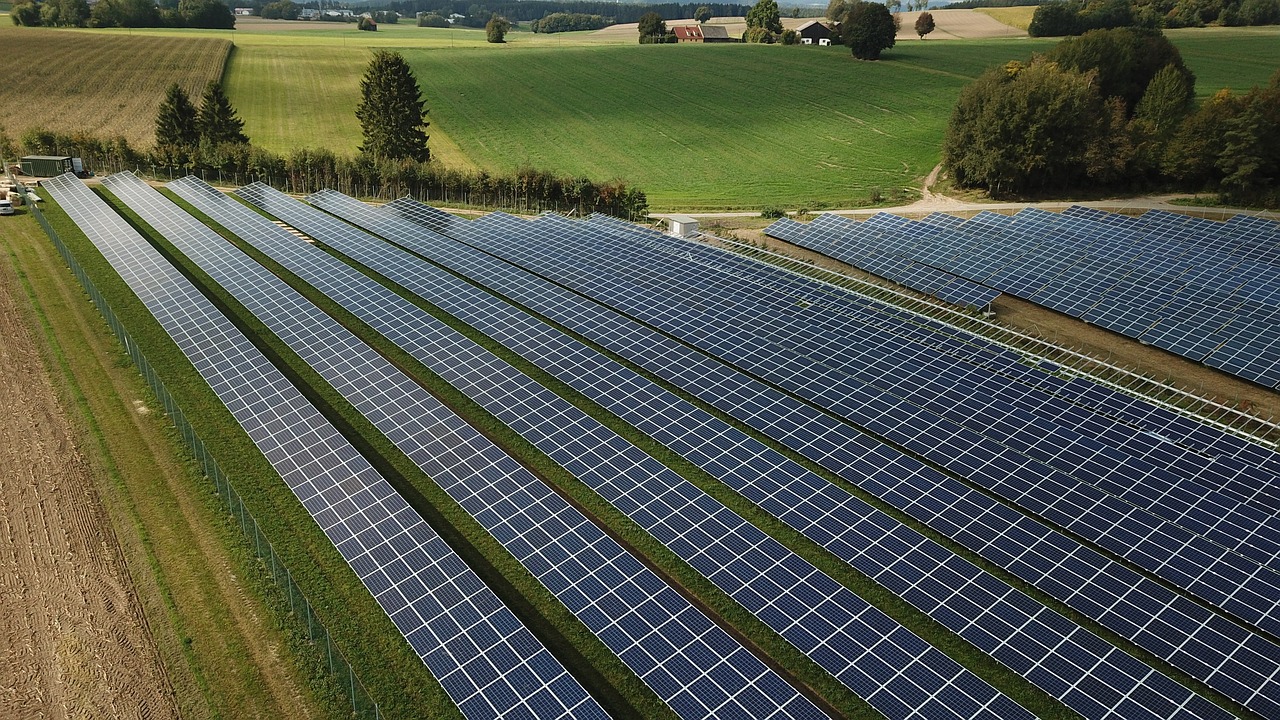 Comissão aprova incentivo ao uso de energia solar para agricultura familiar