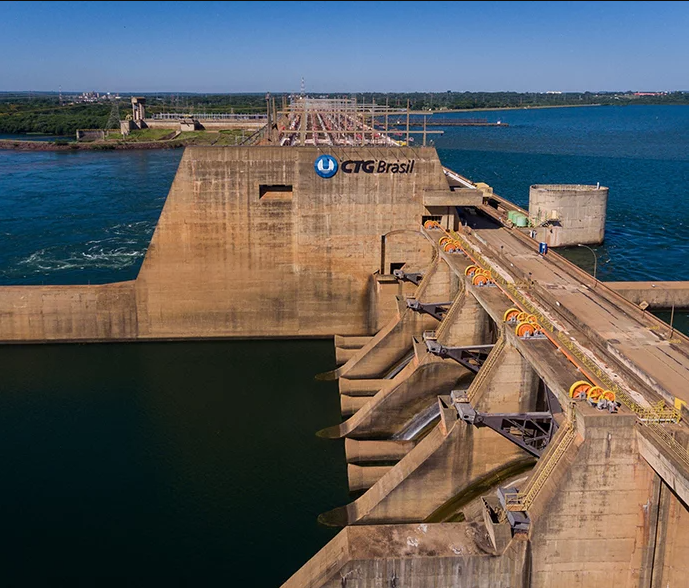 Seca faz hidrelétricas reterem água em reservatórios