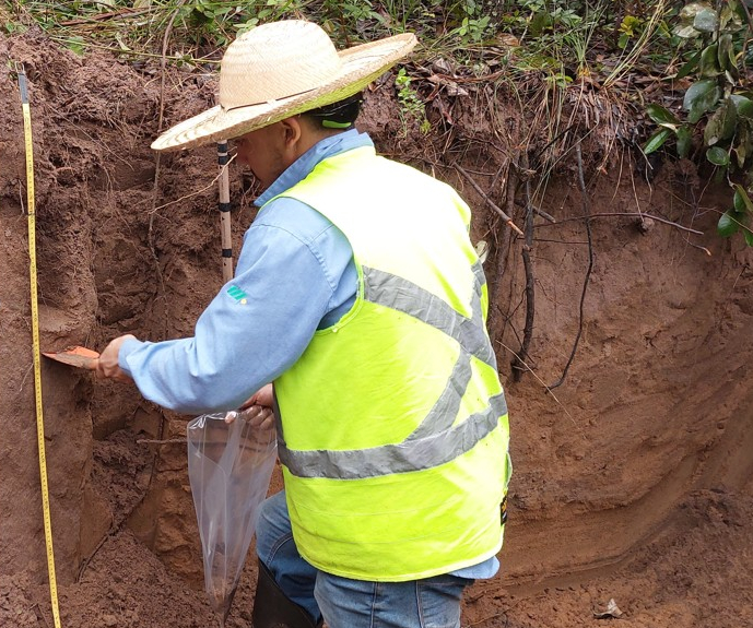Laser e IA: a nova aposta da Embrapa para analisar solo e medir carbono